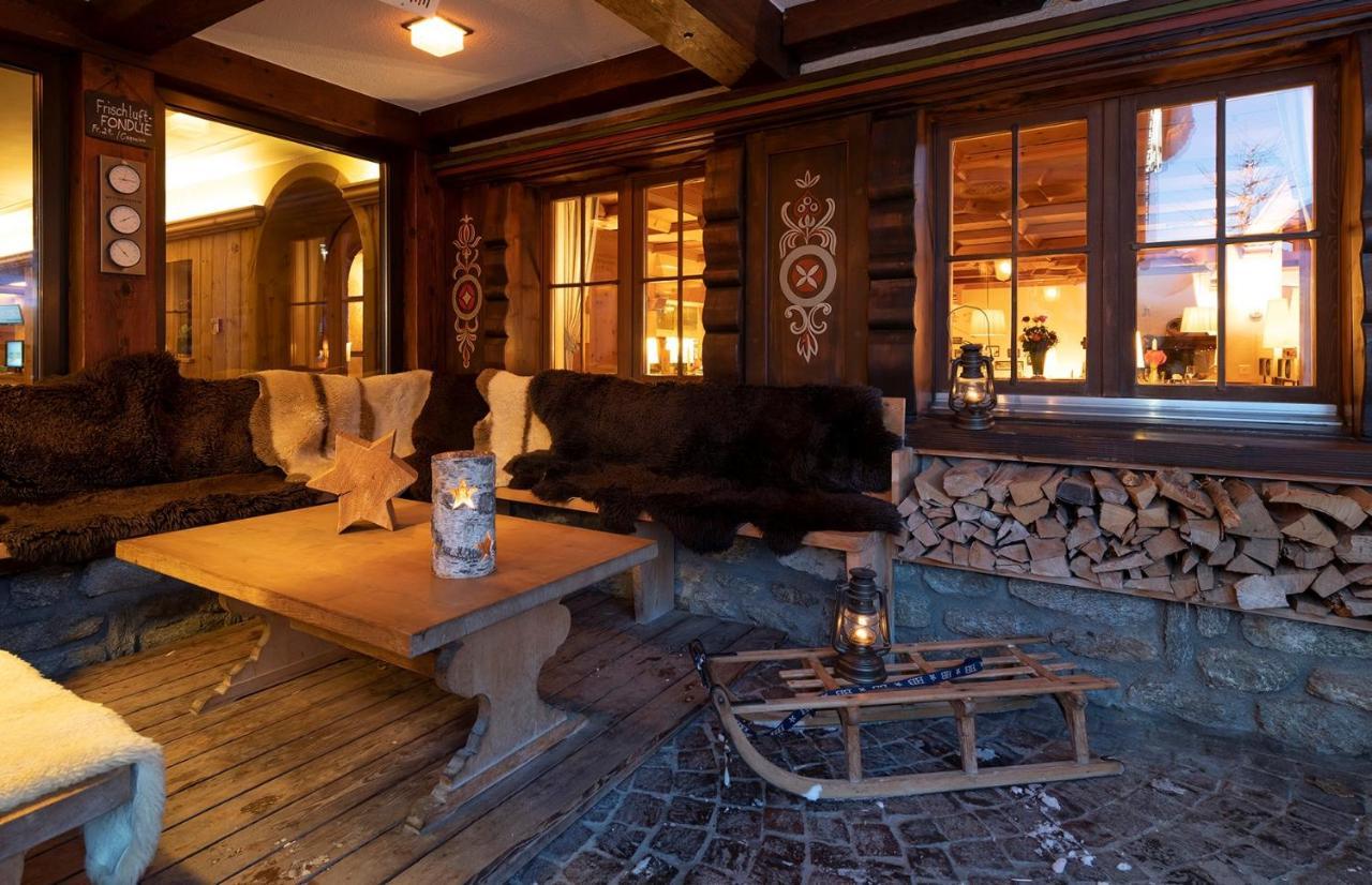 Hotel Alpina Klosters Bagian luar foto