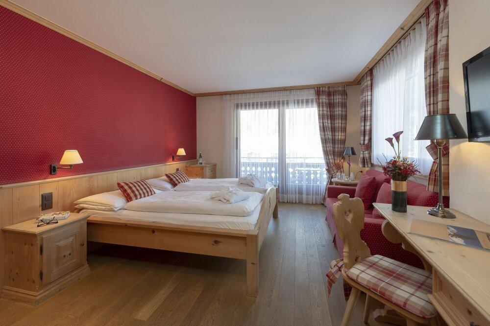 Hotel Alpina Klosters Bagian luar foto