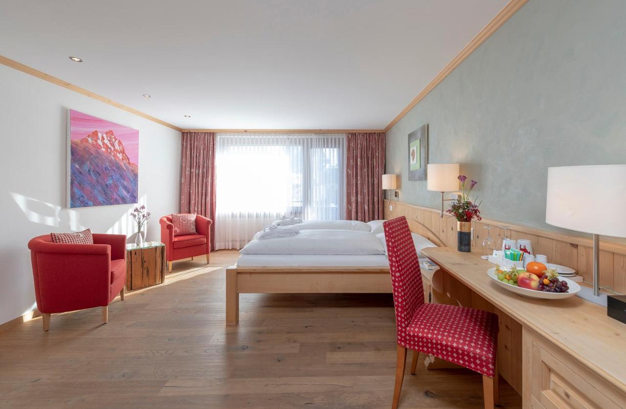Hotel Alpina Klosters Bagian luar foto